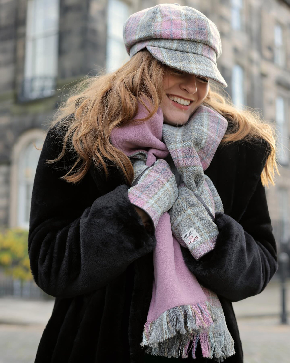 Mini Bowling Bag Kilbride Soft Pink Buchanan - 17x20x11 - Harris Tweed - Glen Appin of Scotland