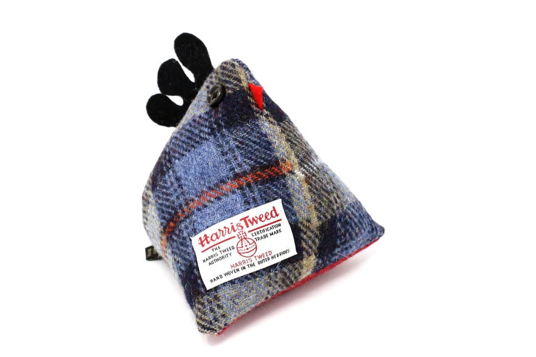 Deurstopper Kip Mackenzie - Harris Tweed - Handgemaakt - Caroline Wolfe Murray Scotland by MoodCompanyNL