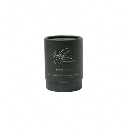 MoodCompanyNL - Geurkaars Dennengeur (Scots Pine) Mini - 20 uur - Sojawas - Isle of Skye Candle - 5060346381671