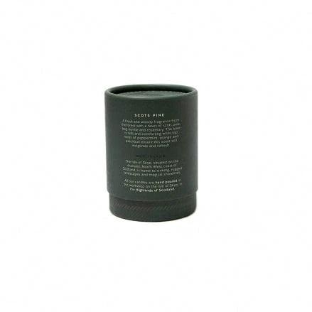 Geurkaars Dennengeur (Scots Pine) Mini - 20 uur - Sojawas - Isle of Skye Candle by MoodCompanyNL