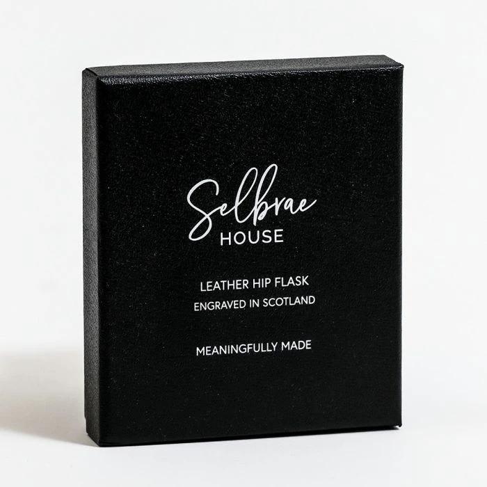 Heupfles Voetbal - Leer - Selbraehouse Scotland by MoodCompanyNL