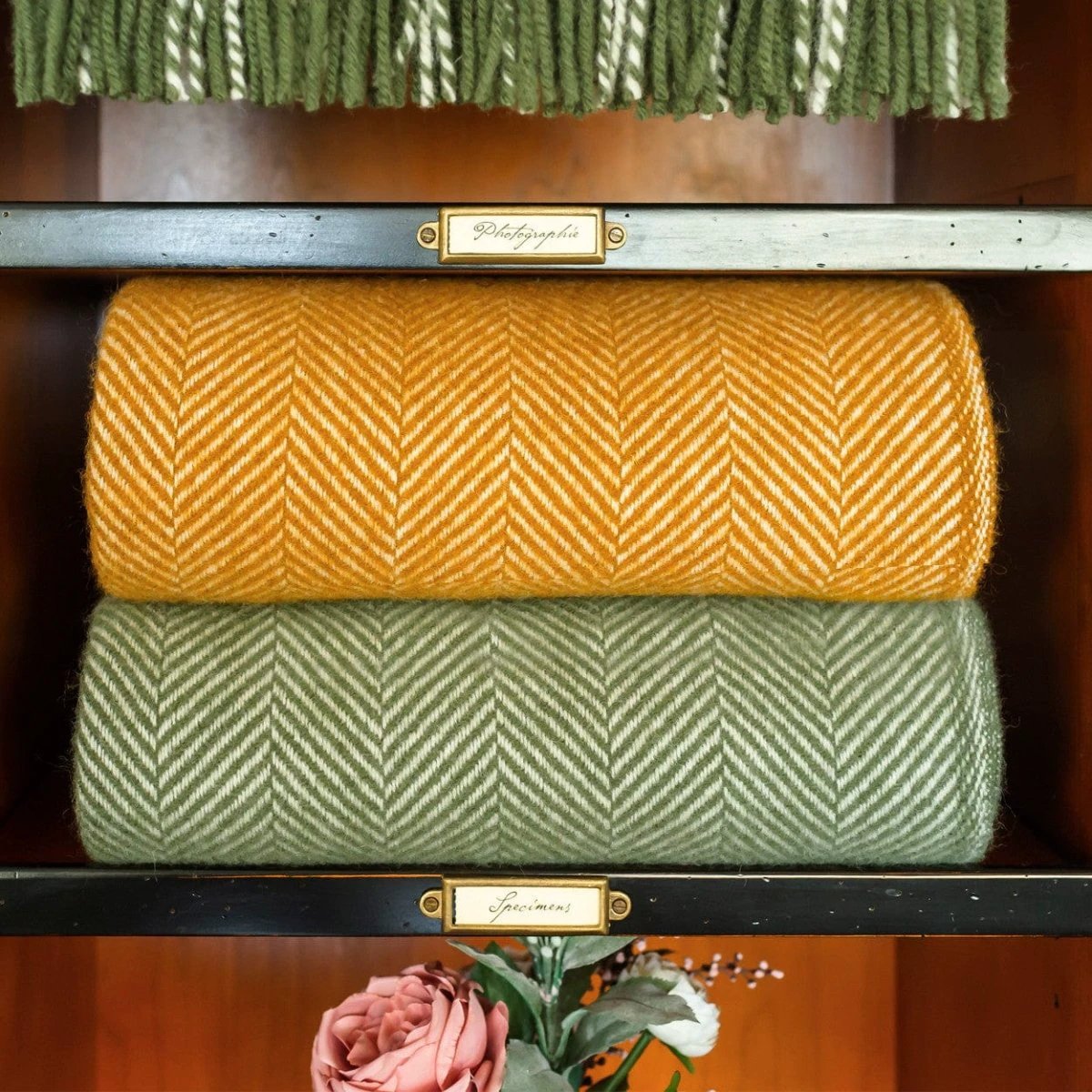 Plaid Visgraat Olijf Groen - 150x183 - Nieuw Wol - Tweedmill UK by MoodCompanyNL