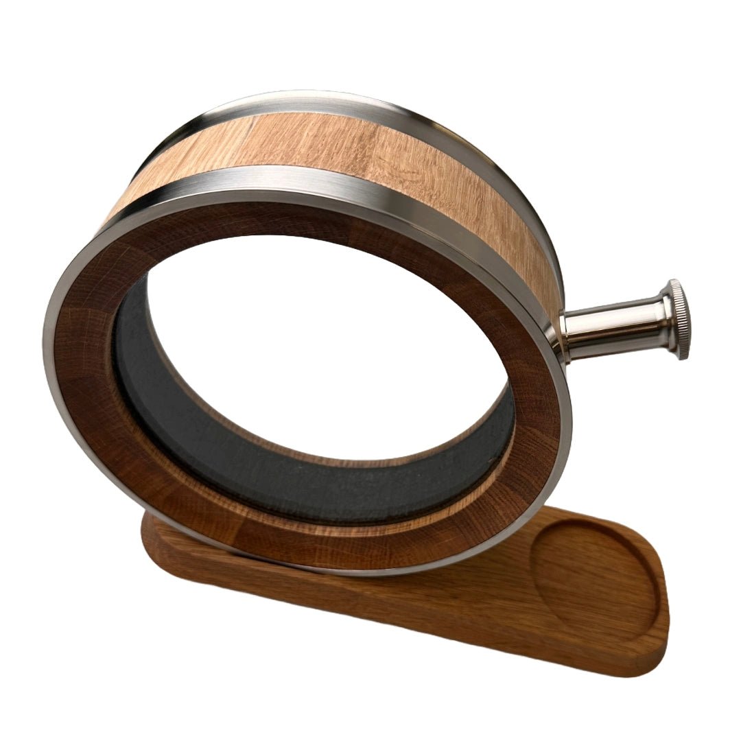 MoodCompanyNL - Porthole Decanter 700 ml – Luxe whiskykaraf van geblakerd Amerikaans eiken & glas (kopie) - 6151217498471