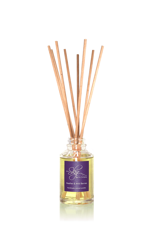 MoodCompanyNL - Reed Diffuser Heide en Wilde Bessen - 12 weken - Isle of Skye Candle - 5060346381398