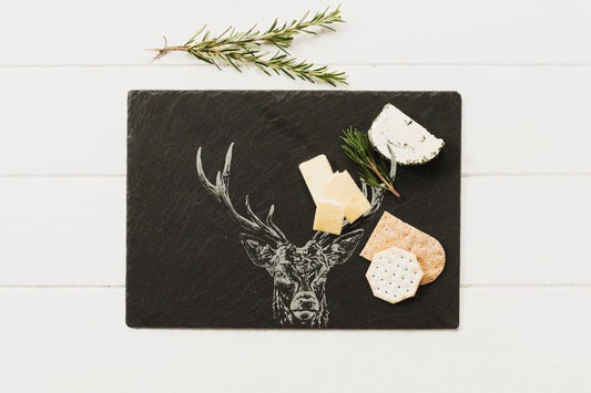 Serveerplank Edelhert Midden Leisteen - 35x25 - Just Slate Company Scotland by MoodCompanyNL