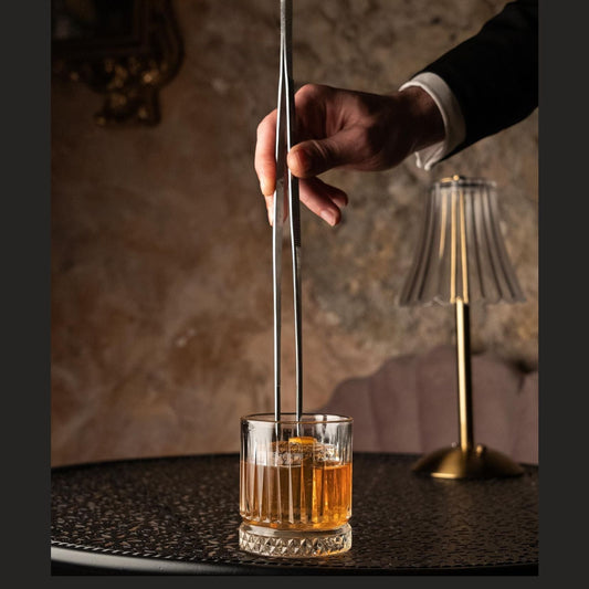 Whisky Cocktail Zonder Kaart? Onze Bijzondere Avond bij American Bar Gemini op Sardinië - Mood Company