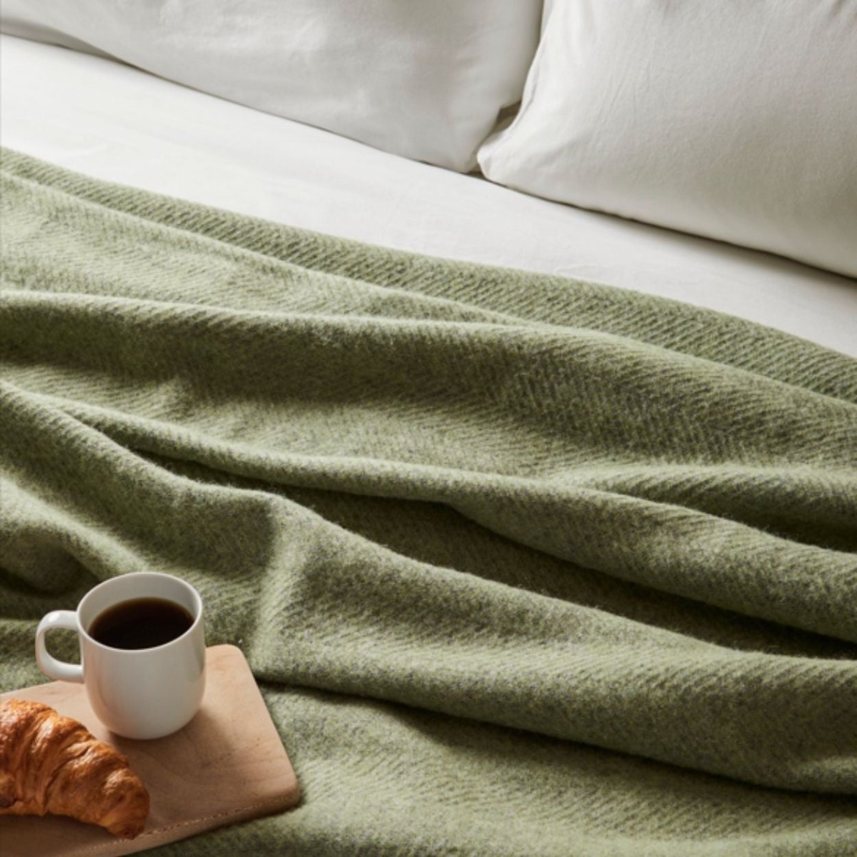 Plaids Groenkleuren – Rustgevend voor Botanische en Natuurlijke Interieurs - MoodCompanyNL