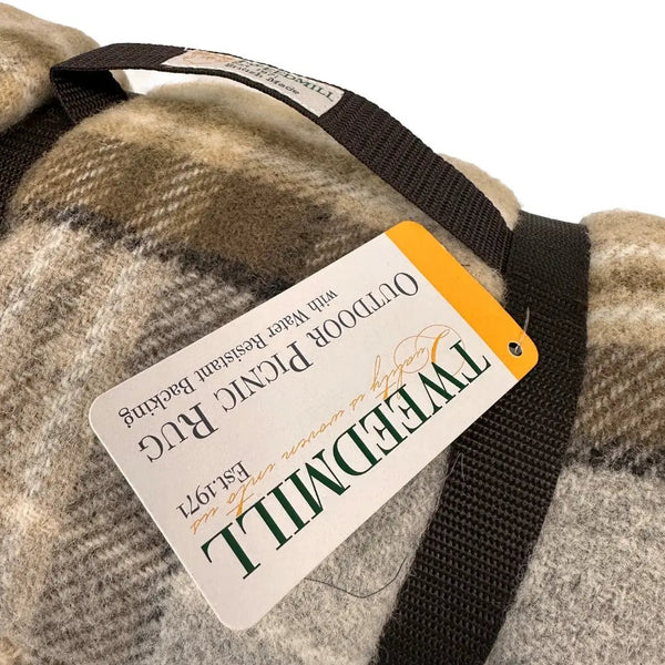 Picknickkleed Polo Tartan McKellar Bruin - Wol - Waterdicht - 145x183cm - Tweedmill by MoodCompanyNL