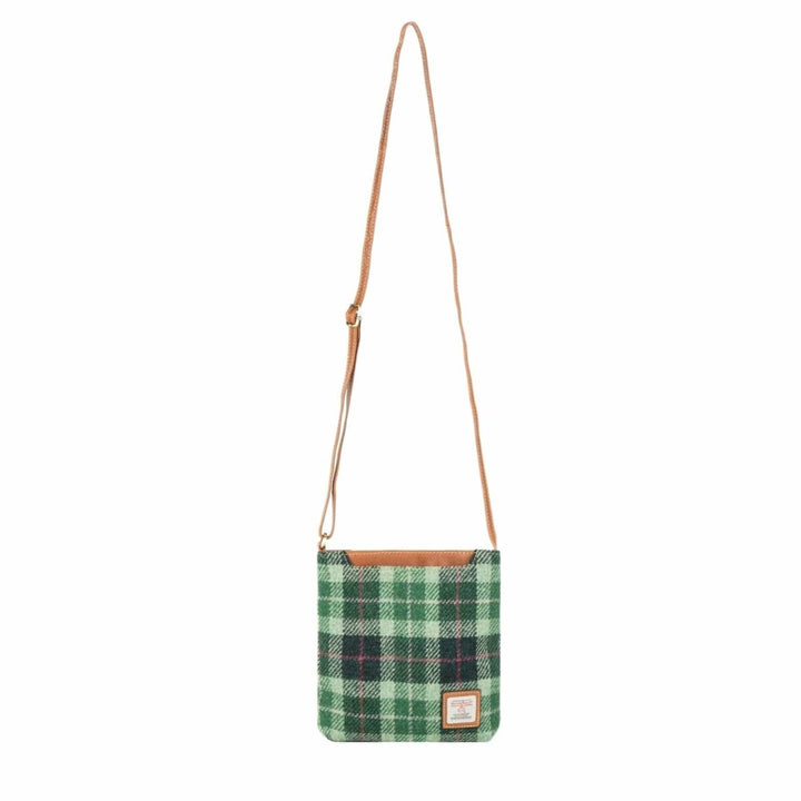 MoodCompanyNL - Crossbody Tas Groen Tartan & Leer | Slank & Praktisch | Das Impex - 5056703019400