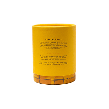 MoodCompanyNL - Geurkaars Bloesem (Highland Gorse) Large - 45 uur - Sojawas - Isle of Skye Candle - 5060346381367
