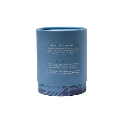 Geurkaars Scottish Bluebell Large - 45 uur - Sojawas - Isle of Skye Candle by MoodCompanyNL