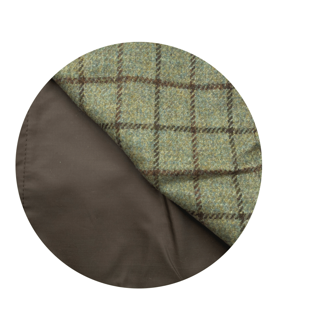 MoodCompanyNL - Picknickkleed Walker Geruit Tweed 611 Bruin - Tweed - Waterdicht - 66 × 98cm - Tweedmill - 5060674578330