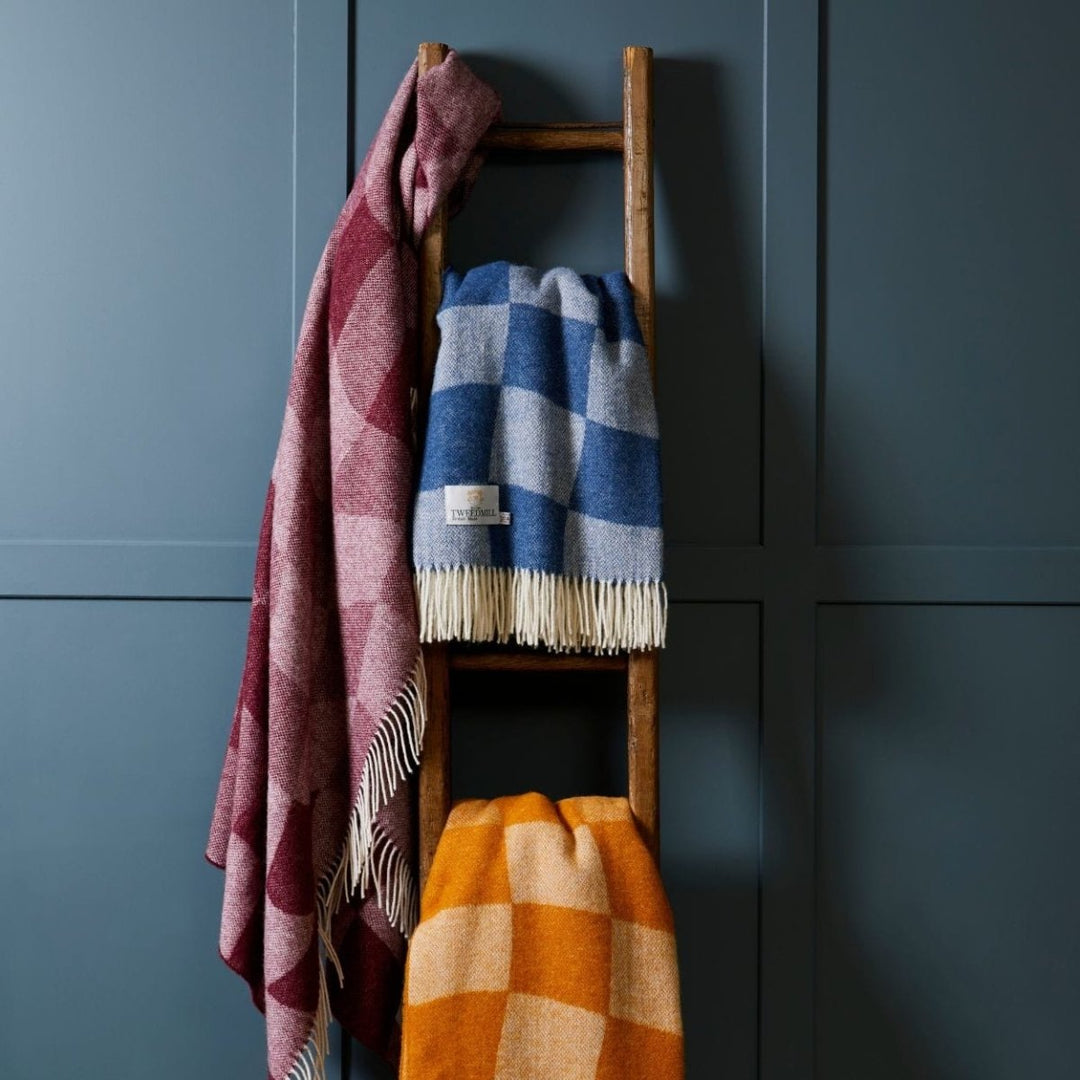 MoodCompanyNL - Plaid Bijou goud - 150x183 - Nieuw Wol - Tweedmill UK - 5060958302903