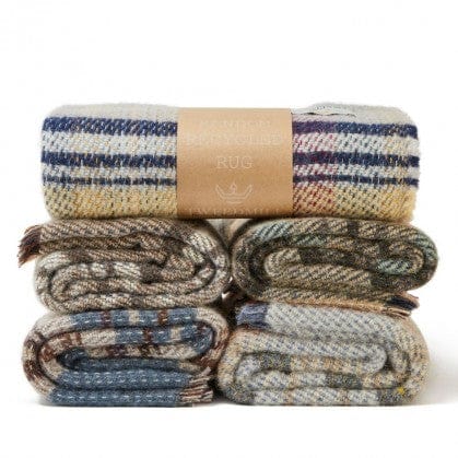 MoodCompanyNL - Plaid Op goed geluk Random - Gerecycled Wol - 120x150cm - Tweedmill UK - 5060067700171