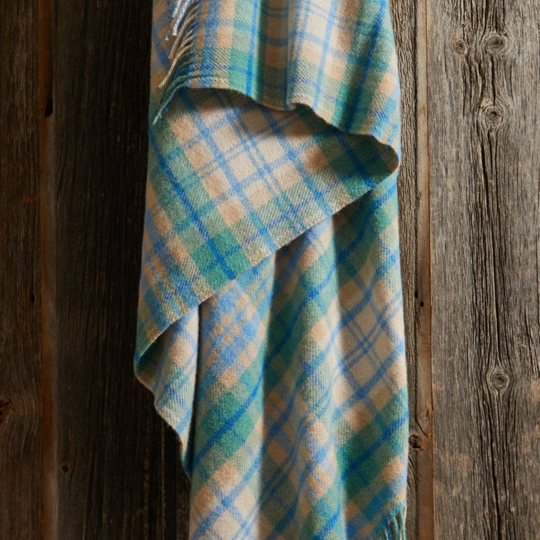 MoodCompanyNL - Plaid Tartan Cottage Blauw 150x183 - Nieuw Wol - Tweedmill UK - 5060958301531