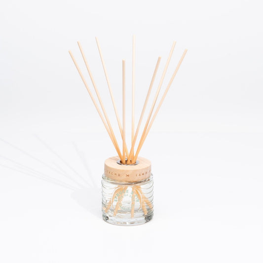 Mood Company - Reed Diffuser Spruce & Fir - Handgemaakt - 10 weken - Isle of Skye Candle Company - 