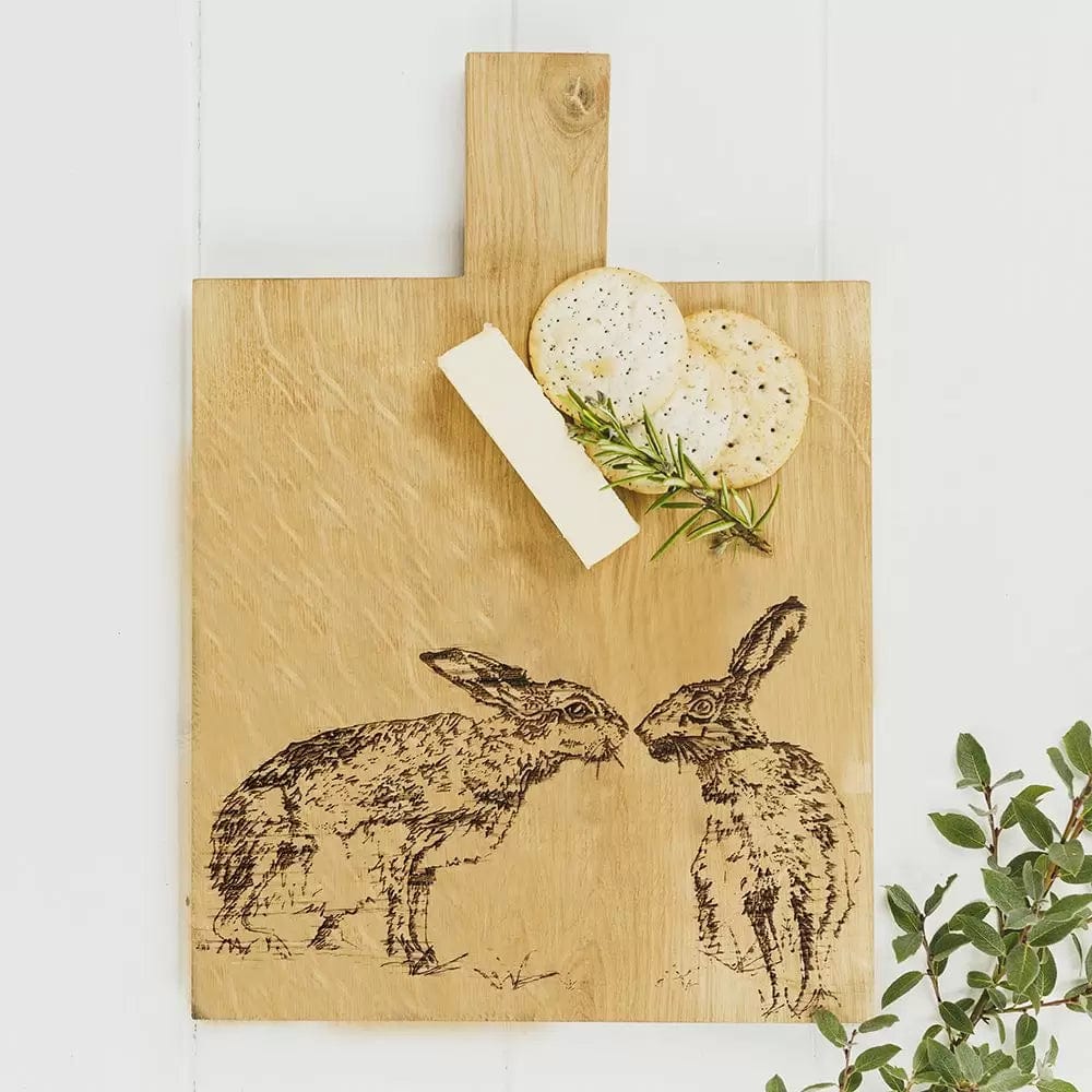 MoodCompanyNL - Serveerplank Kussende Hazen Medium - 35x25 - Schots Eikenhout - Scottish Made - 5060718718128