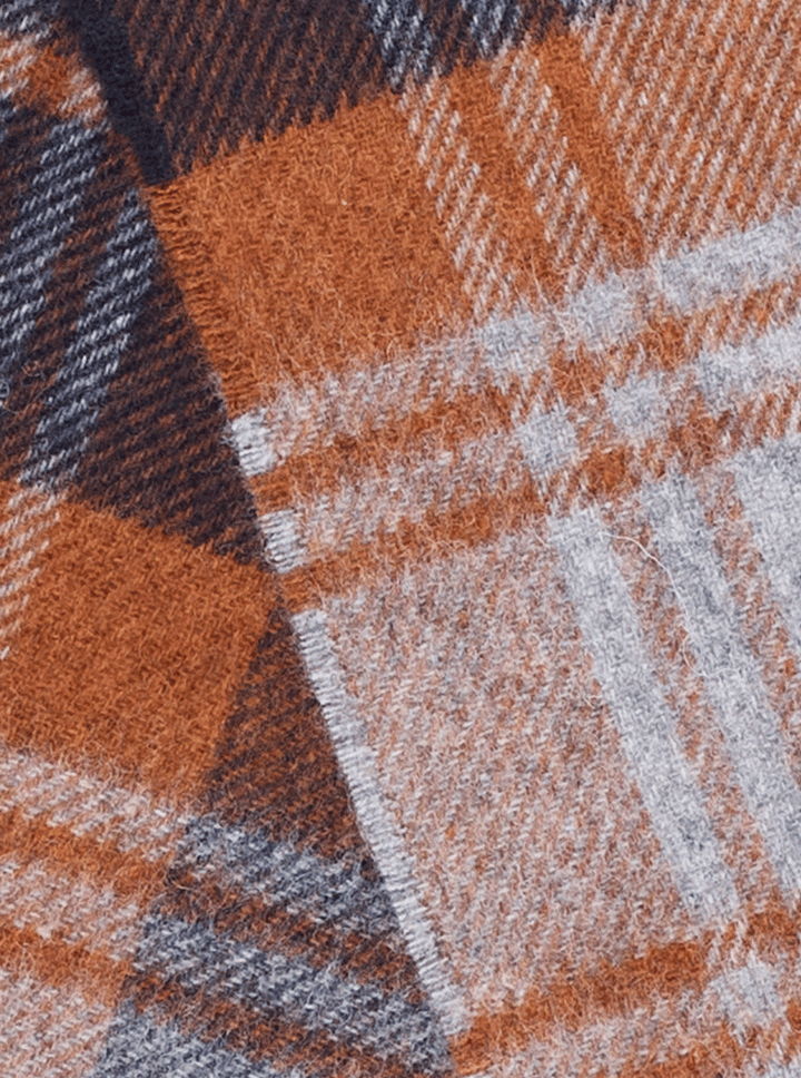 MoodCompanyNL - Sjaal Briggate Blauw Roestbruin - rood (Navy - Rust) - Meriono Lamswol - 25 x 190 - Bronte by Moon Scotland - 6095638623695