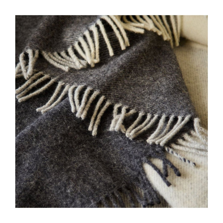 Mood Company - Sprei Paddock Check Charcoal – Pure New Wool – 140x240 - Tweedmill - 506095830622